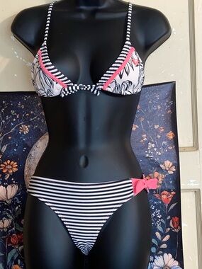 ROXY GIRLS BIKINI California Diary Tiki Floral Striped Black & White